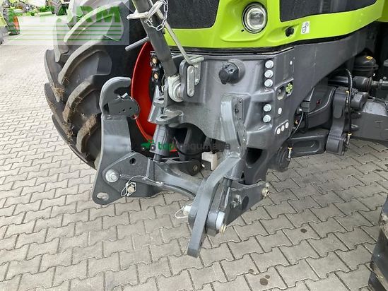 Tractor agrícola - Claas - axion 930 stage v