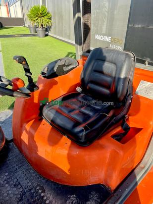 Carretilla Ausa Ch130  4x4