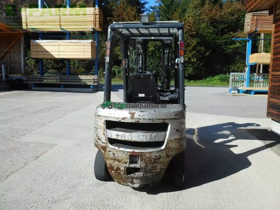 Elevadora - Nissan - y1f2a25 triplex 4,75m + ss + ls