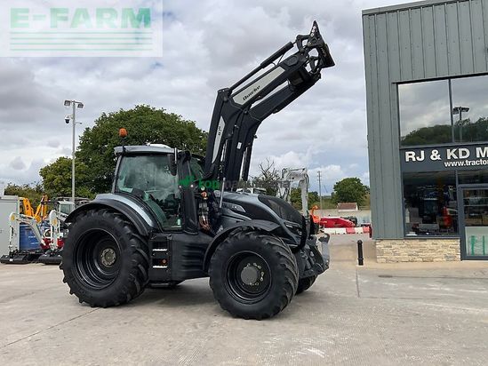 Tractor agrícola - Valtra - t254 versu unlimited tractor (st27246)