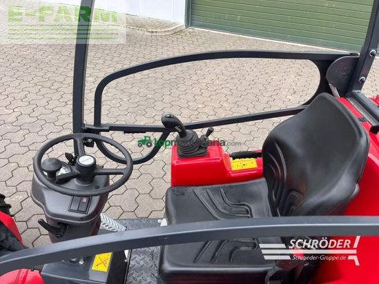 Minicargadora - Schaffer - 2028 slt