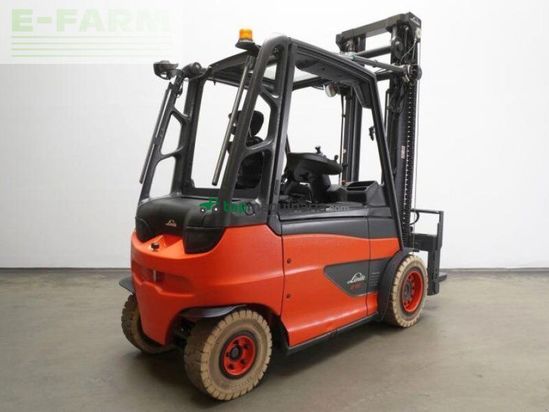 Elevadora - Linde - e 45/600 h 388