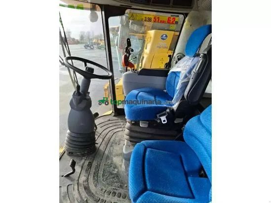 Cosechadora de Cereal - New Holland - cr9070