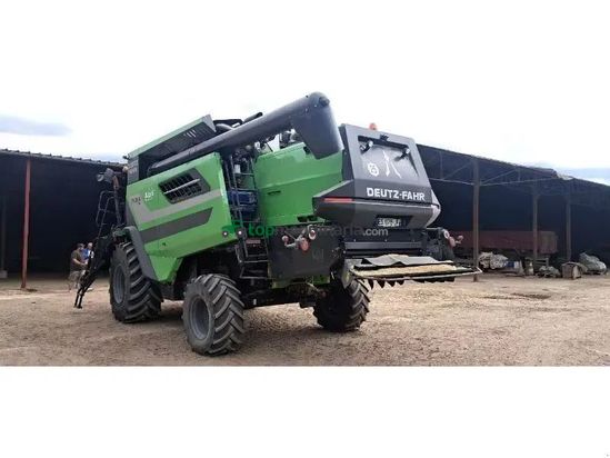 Cosechadora de Cereal - Deutz-Fahr - c 9206 ts
