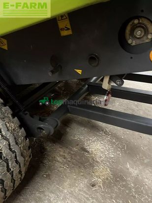 Empacadora gigant - Claas - variant 380 rc