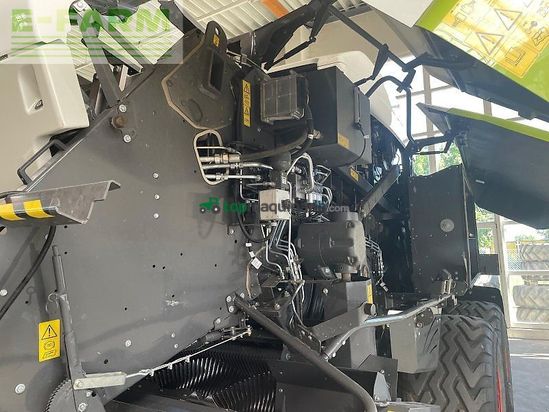 Empacadora gigant - Claas - quadrant 5200 fc