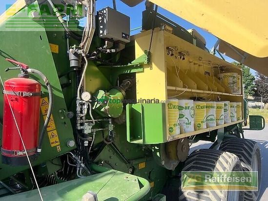 Empacadora gigant - Krone - 1270 xc