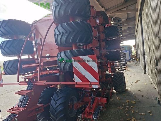 Sembradora - Kverneland - u- drill 6m