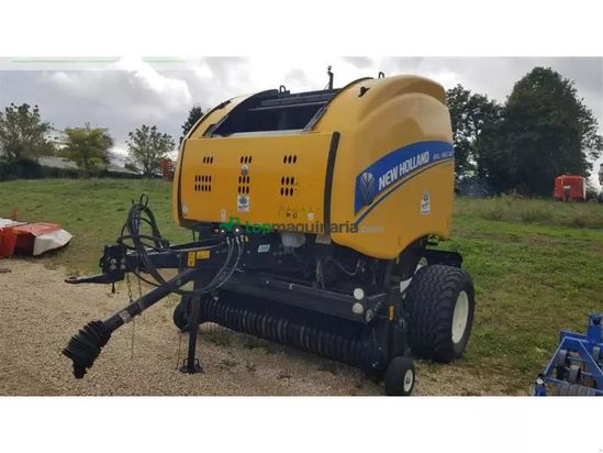 Empacadora gigant - New Holland - roll-belt180