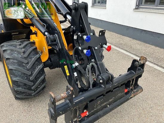 Minicargadora - JCB - 403 plus agri hl