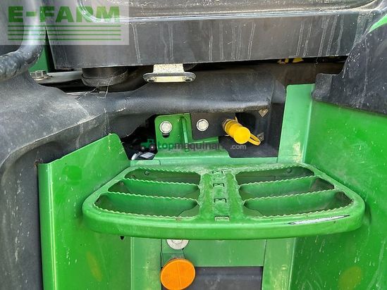 Tractor agrícola - John Deere - 6r215