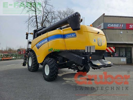 Cosechadora de Cereal - New Holland - cx 6.90
