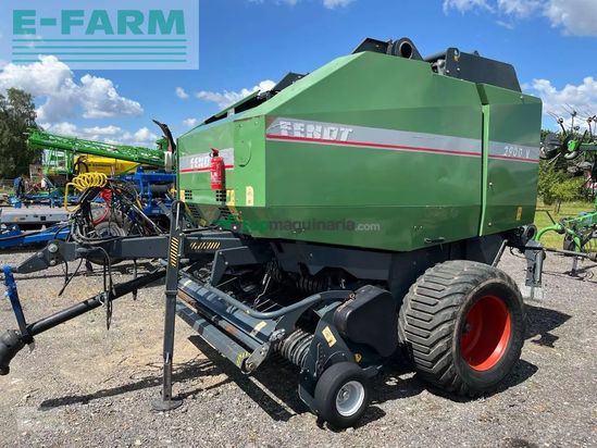 Empacadora gigant - Fendt - 2900 v