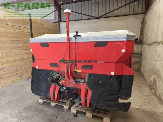 Esparcidor - Kuhn - axis 40.2 m-emc