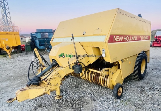 Empacadora gigant - New Holland - D 1000