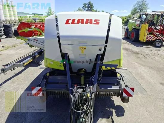 Empacadora gigant - Claas - quadrant 5200 fc tandem