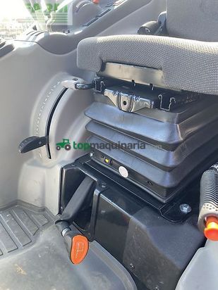 Tractor agrícola - Claas - nexos 220 s comfort