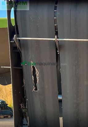 Empacadora gigant - Claas - variant 485 rc aus 1 hand