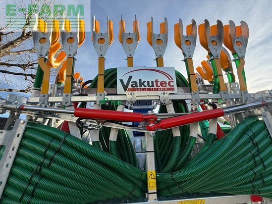 Cuba de purin - Vakutec - VA 9500 inkl. 12m Vario-Flex Schlepp Schuh