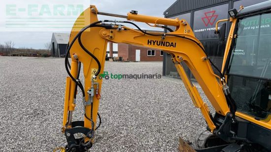 Excavadora - Hyundai - r18-9ak