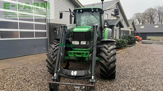 Tractor agrícola - John Deere - 6820 med frontlæsser