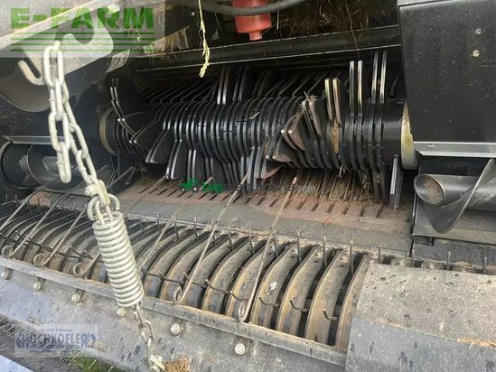 Empacadora gigant - New Holland - new holland roll baler 125 combi