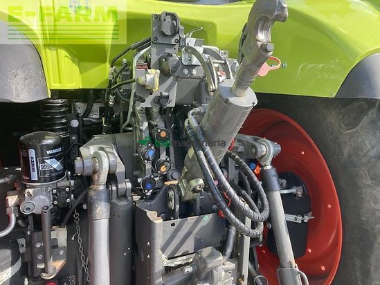 Tractor agrícola - Claas - arion 660 cmatic