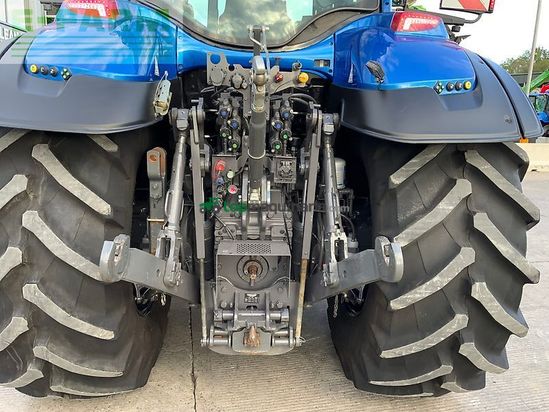 Tractor agrícola - Valtra - q265 unlimited tractor (st27767)