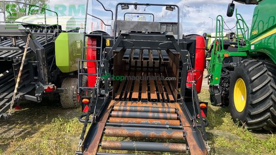 Empacadora gigant - Case IH - LB434