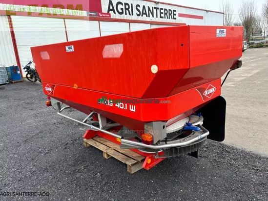Esparcidor - Kuhn - axis 401 w