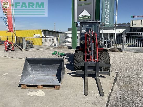 Minicargadora - Trejon - flexitrac 1244