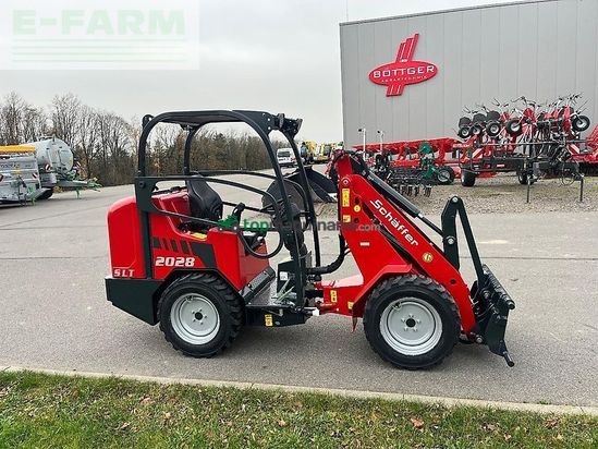 Minicargadora - Schaffer - 2028 slt