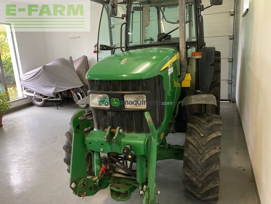 Tractor agrícola - John Deere - 5515F