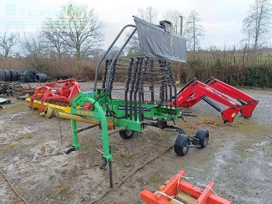 Rastrillo - Deutz-Fahr - swatmaster 4221