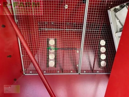 Sembradora monograno mecanica - Becker - aeromat p12 hkt dte