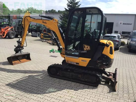 Excavadora - JCB - 8026 cts