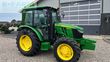 Tractor agrícola - John Deere - 5075e med aircondition og vendegear