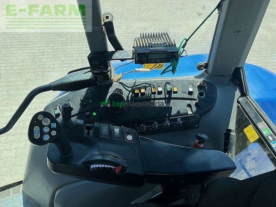 Tractor agrícola - New Holland - tvt 135