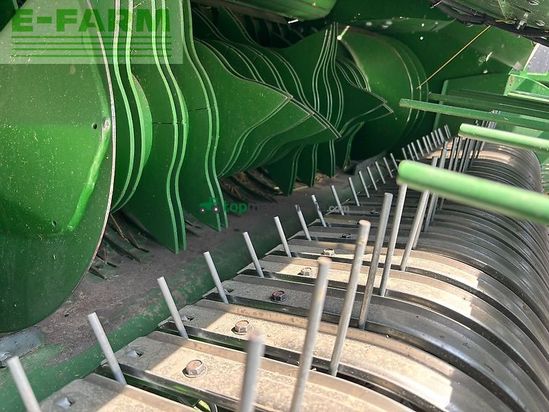 Empacadora gigant - John Deere - v461m