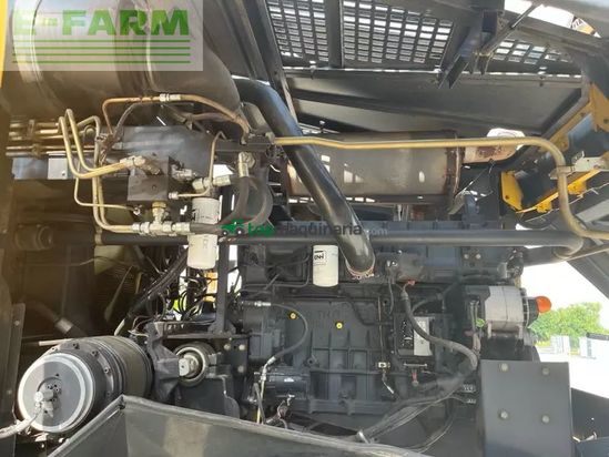 Cosechadora de Cereal - New Holland - fr 9050