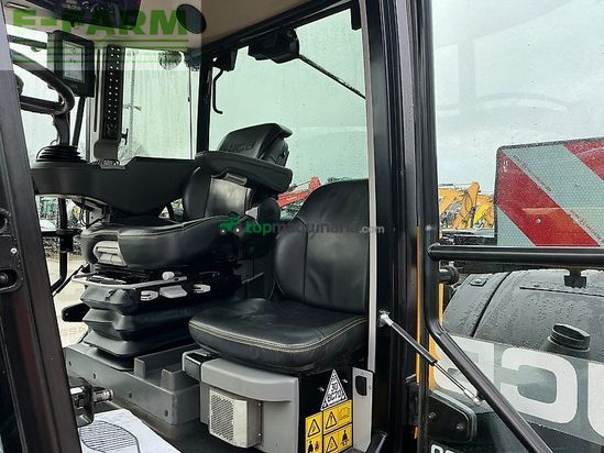 Tractor agrícola - JCB - 4220 fastrac tractor (st25767)