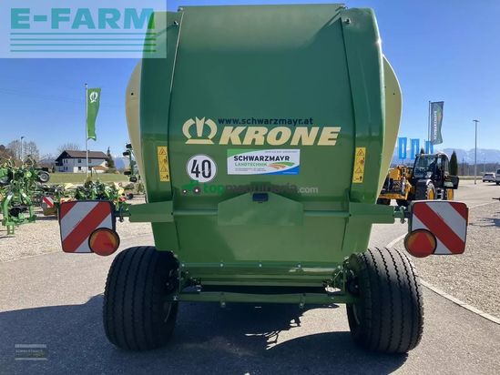 Empacadora gigant - Krone - comprima v 150 xc plus