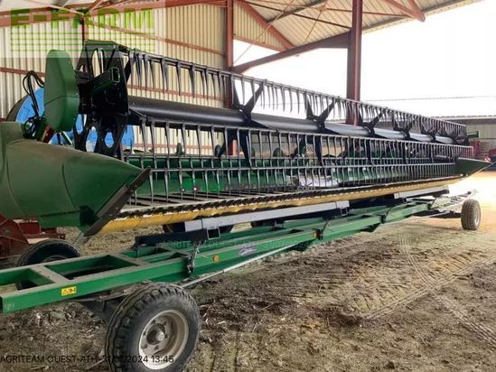 Cosechadora de Cereal - John Deere - s770