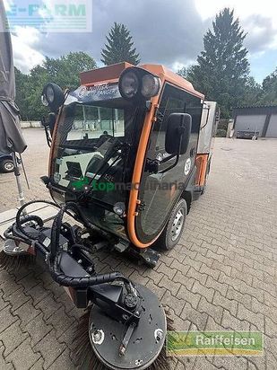Tractor agrícola - Egholm - nilfisk city ranger 3500