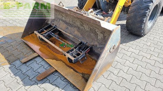 Minicargadora - Liebherr - l506 compact