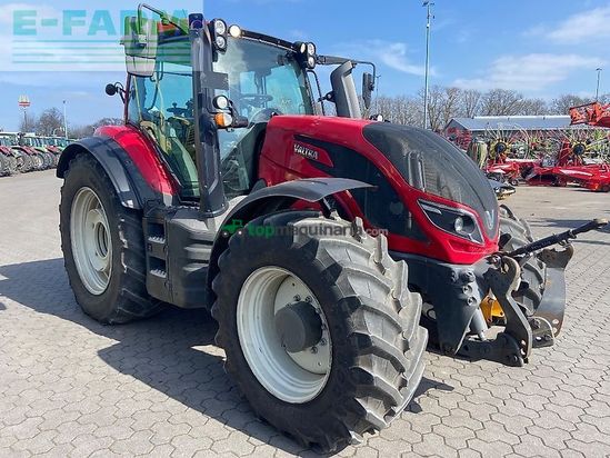 Tractor agrícola - Valtra - t 254 versu rüfa Versu