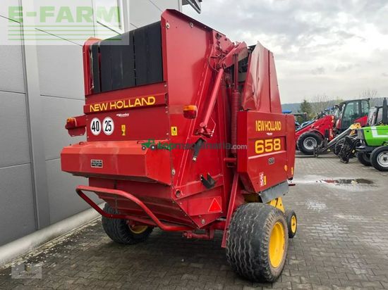 Empacadora gigant - New Holland - 658