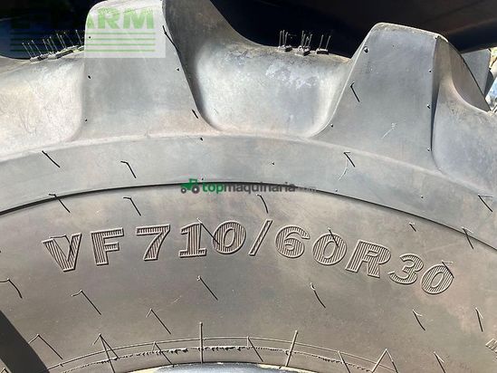 Tractor agrícola - JCB - 4220