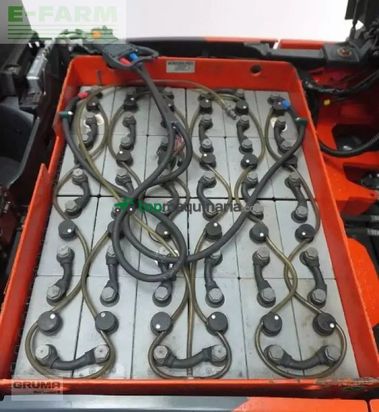 Elevadora - Linde - e 18 ph evo 386-02