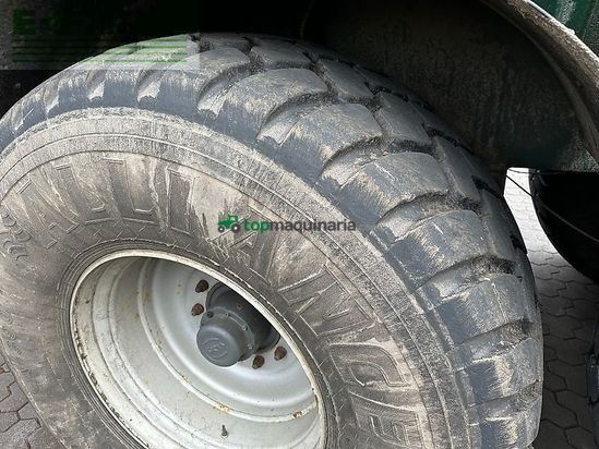 Tractor agrícola - Claas - xerion 3300 trac TRAC